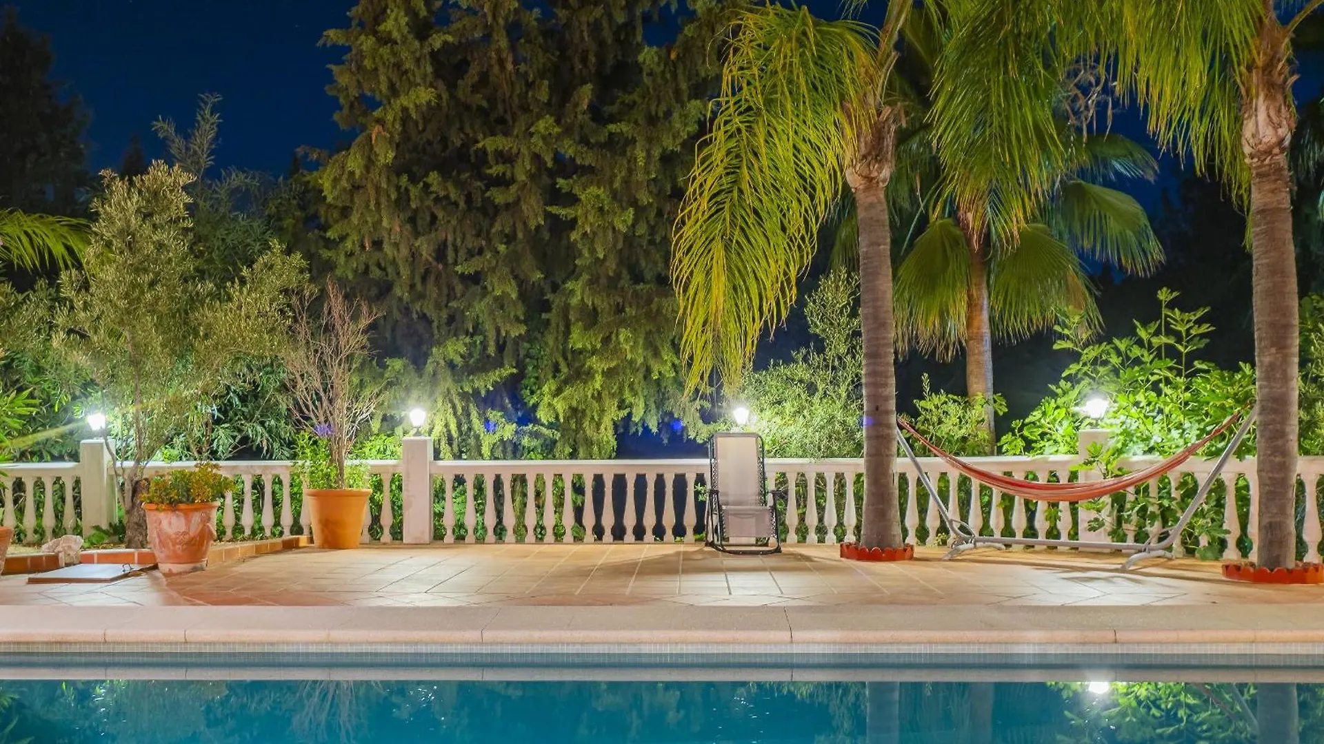Guest house Cubo'S Kurt Rural Room 2 Pool View Alhaurin el Grande